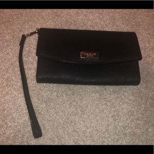 Kate spade clutch w phone pocket